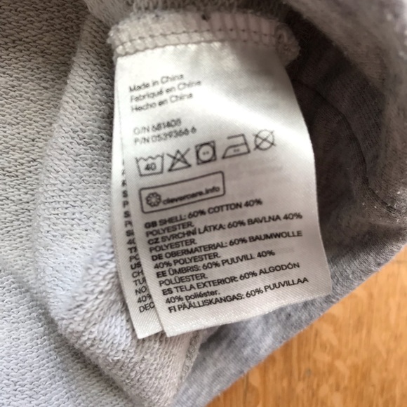 “Dreaming” gray H&M sweatshirt - Picture 3 of 3